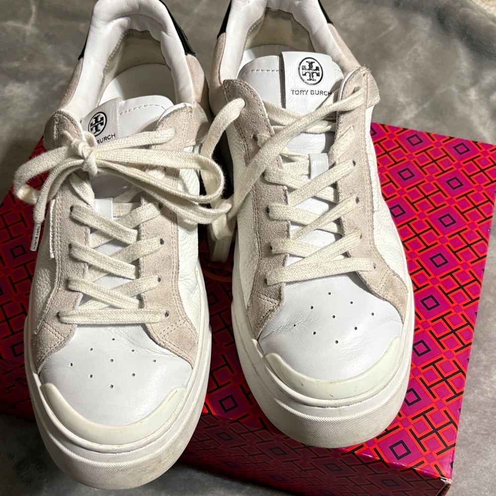 Tory Burch Cream and White Casual Sneakers